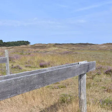 Attractive In Frisian Vakantiehuis